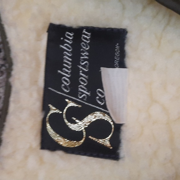 Vintage Columbia Sportswear Co. Sherpa Fleece Lined Vest - Picture 2 of 4